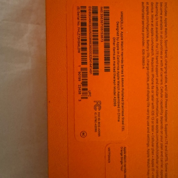 Hermes Apple Watch 5 series 44mm (watch band is not Hermes) - Picture 11 of 12